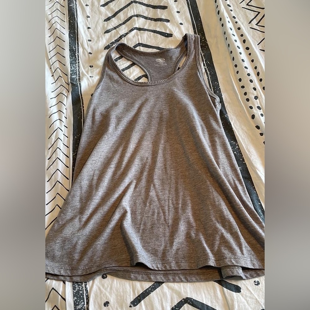 Athletic tank- small